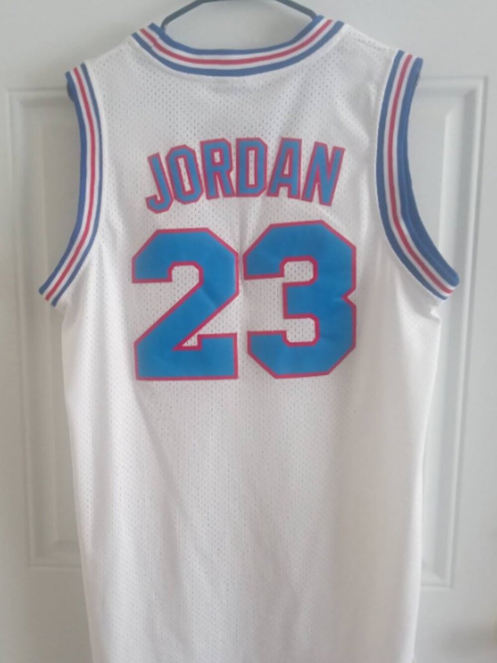 Tune Squad Jordan #23 Jersey Size M